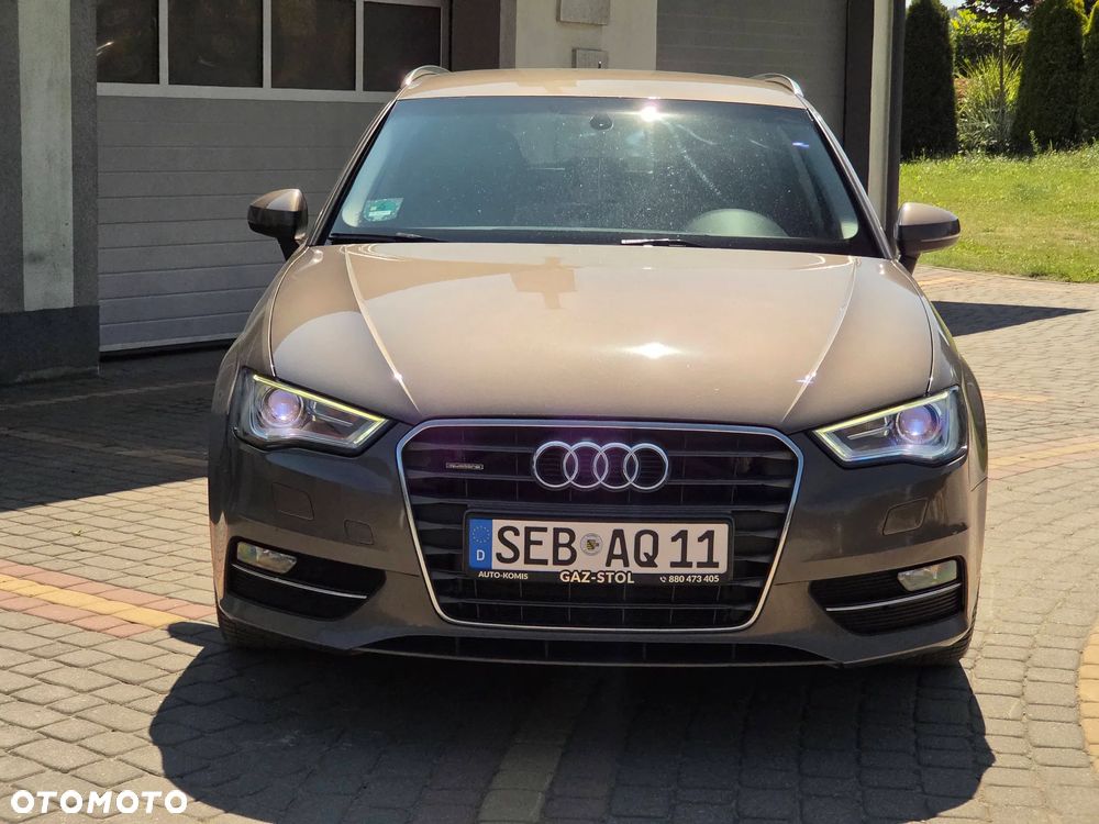Audi A3 Sportback 2.0 TDI (clean diesel) quattro Ambiente - 6