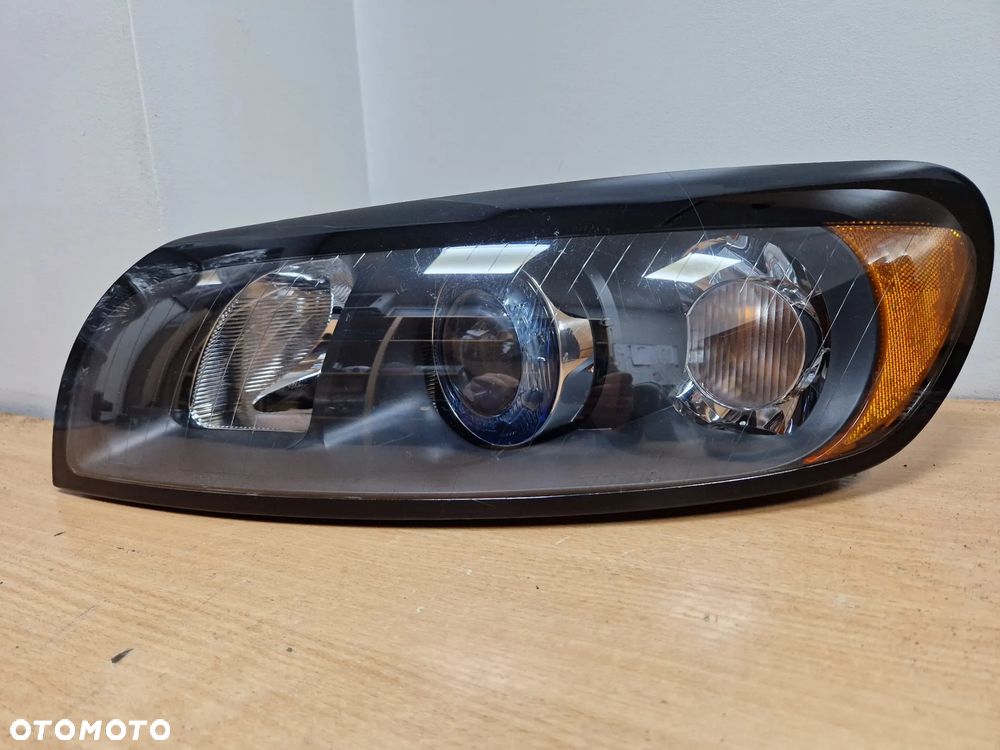 VOLVO C30 LAMPA LEWA XENON 06-10 EUROPA - 4