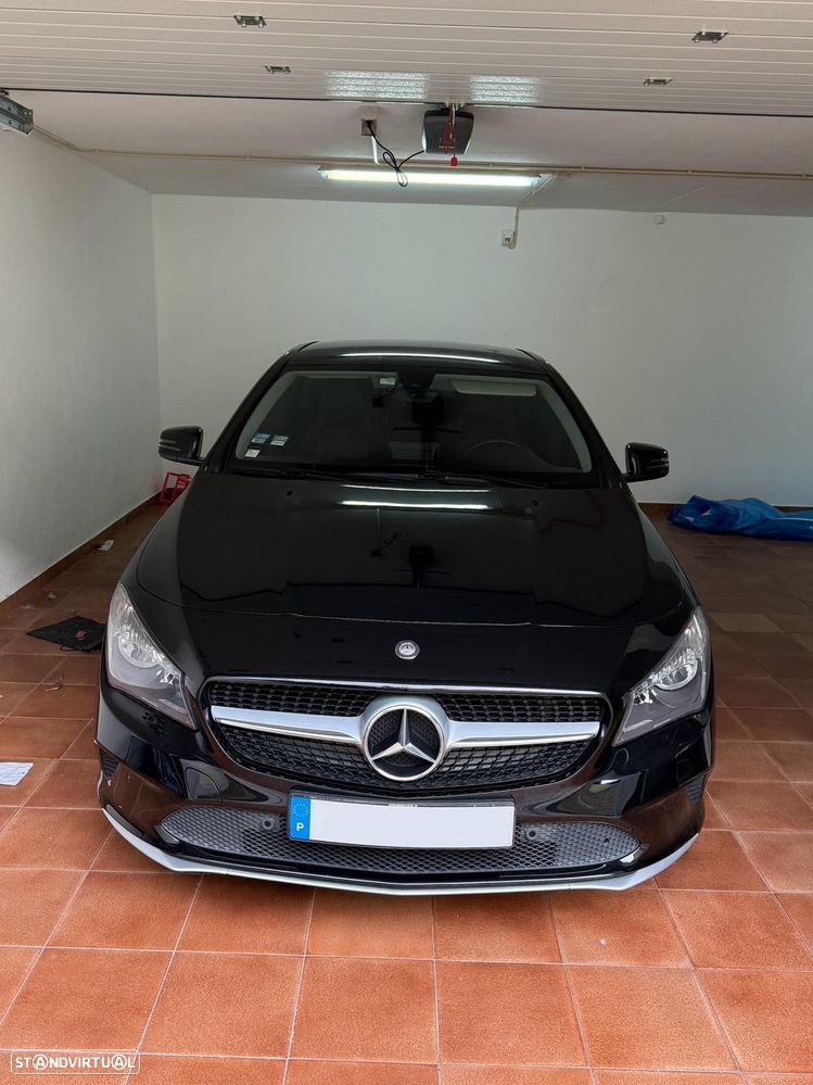 Mercedes-Benz CLA 180 Shooting Brake d Urban - 5