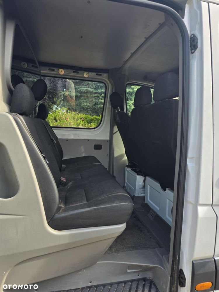 Mercedes-Benz Sprinter - 16