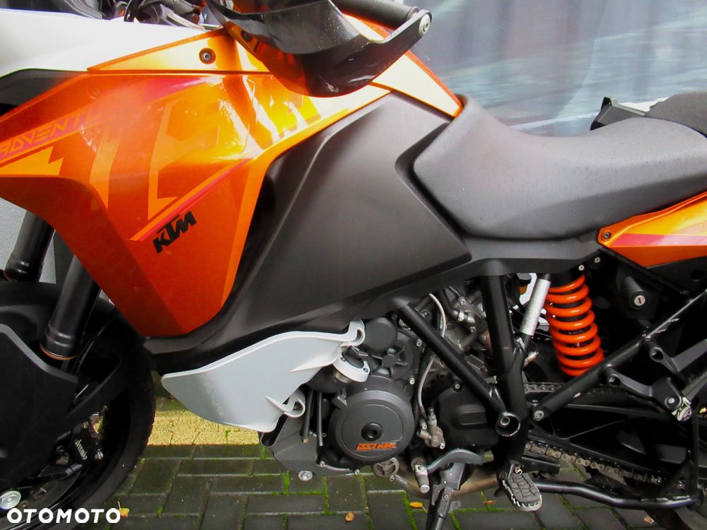 KTM Adventure - 16