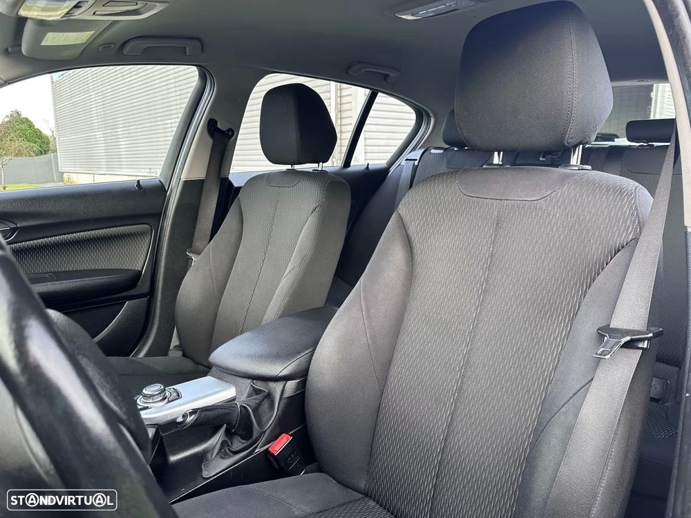 BMW 118 d Line Sport - 28