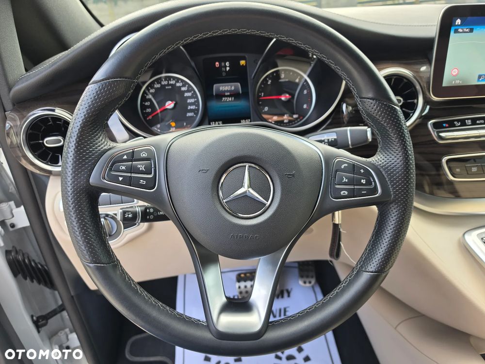 Mercedes-Benz Klasa V 300 d 4-Matic 9G-Tronic (ekstra dł) - 28