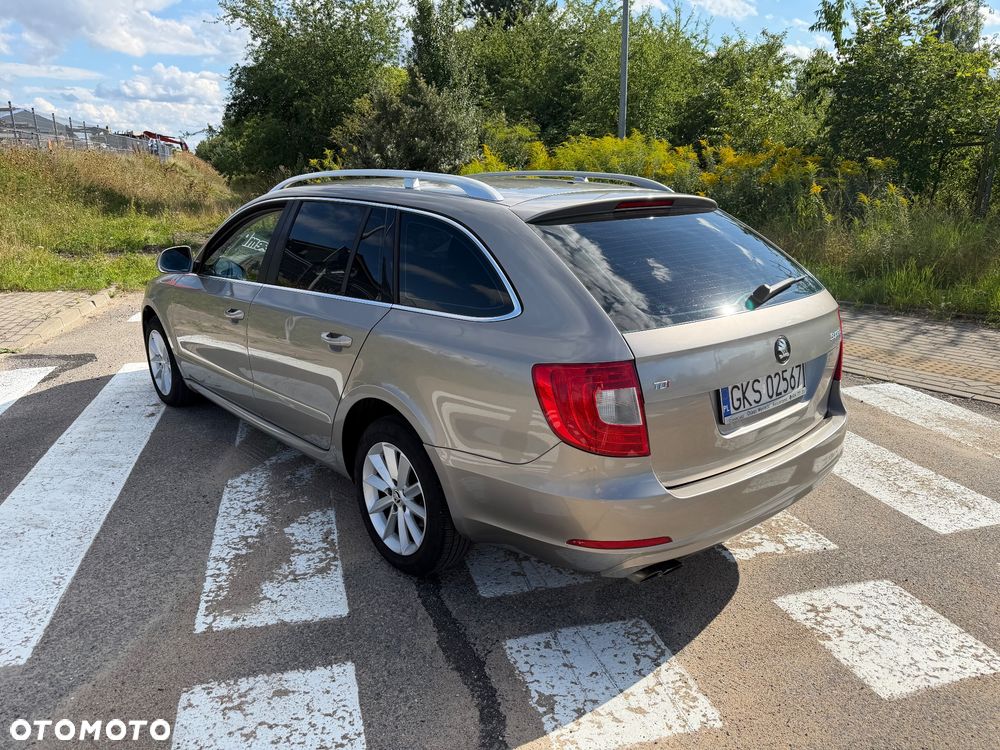 Skoda Superb - 2