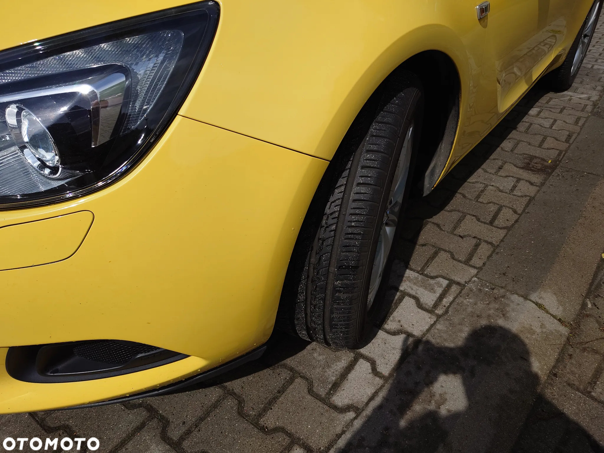 Opel Astra GTC 1.6 Turbo Edition - 10