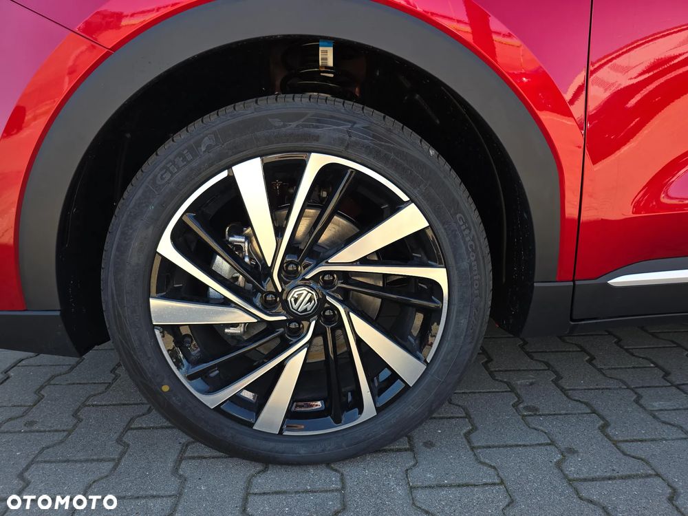 MG ZS Hybrid+ - 18