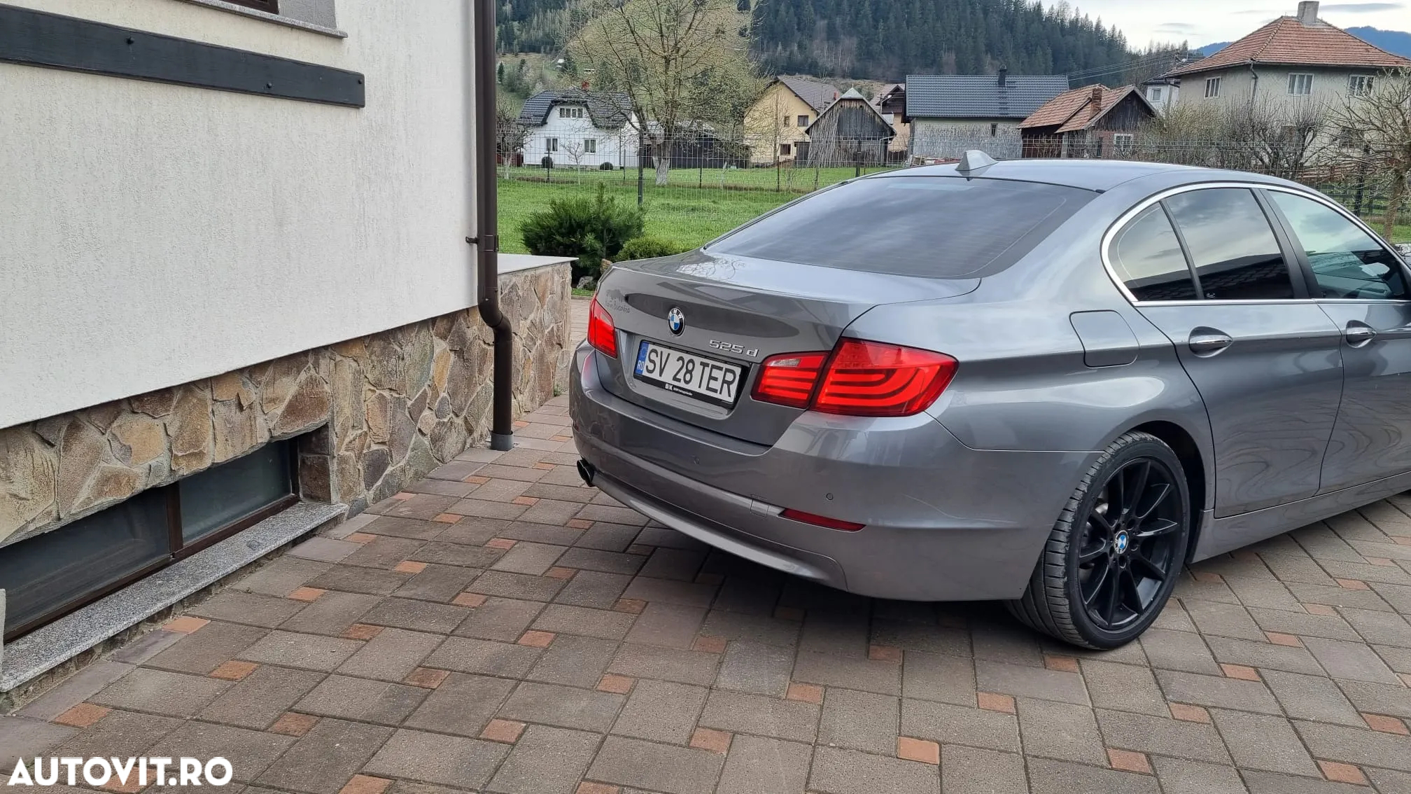 BMW Seria 5 525d xDrive Aut. - 4