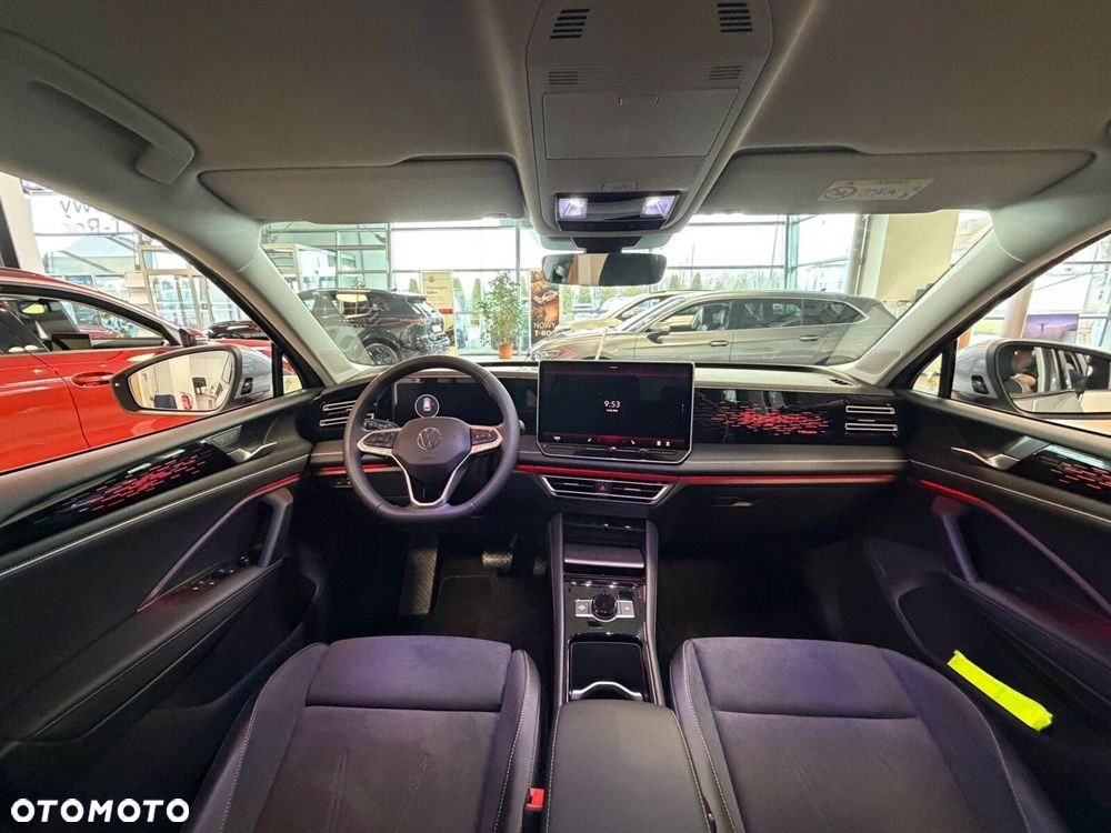 Volkswagen Tiguan - 5