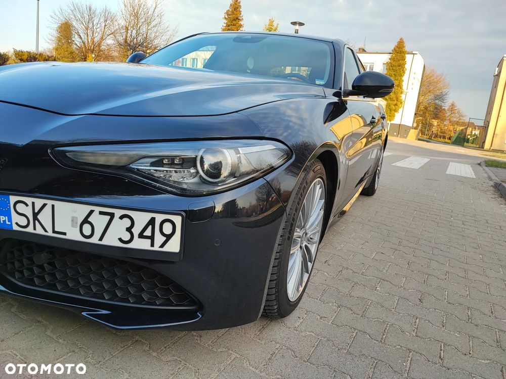 Alfa Romeo Giulia 2.2 AT8 Super - 13