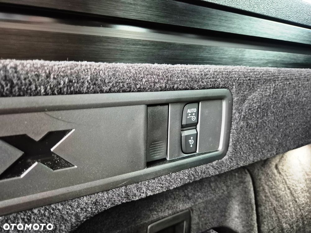 BMW X5 xDrive40i sport - 9