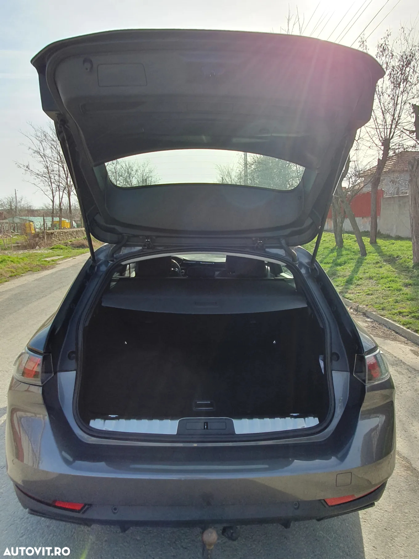 Peugeot 508 SW BlueHDi 130 EAT8 Active Business-Paket - 12
