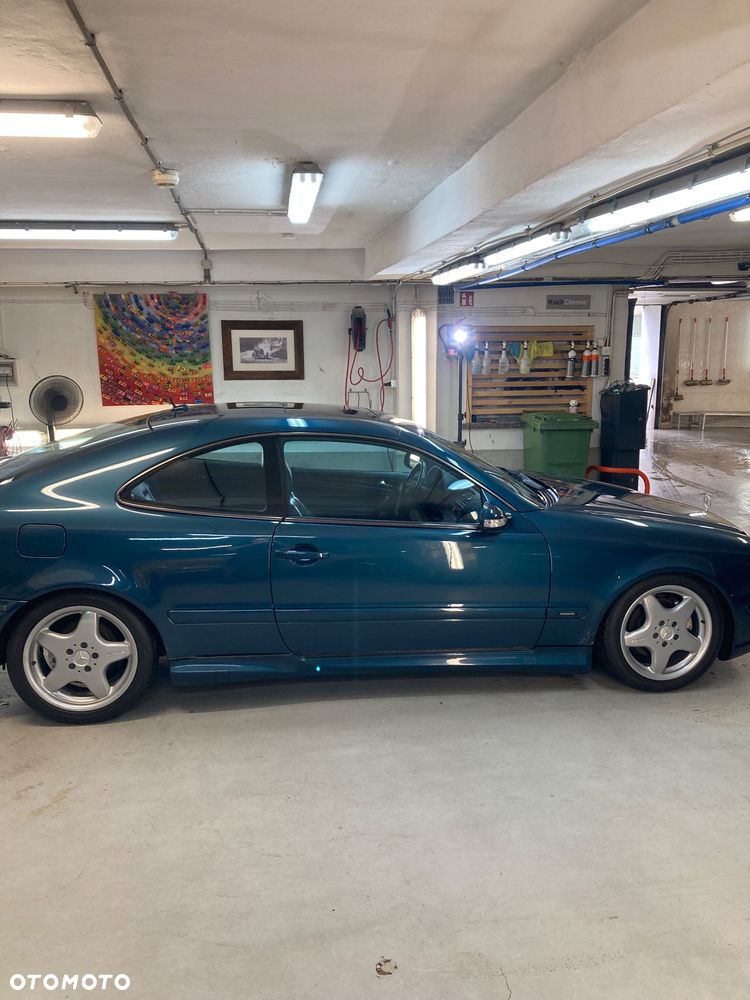 Mercedes-Benz CLK - 7