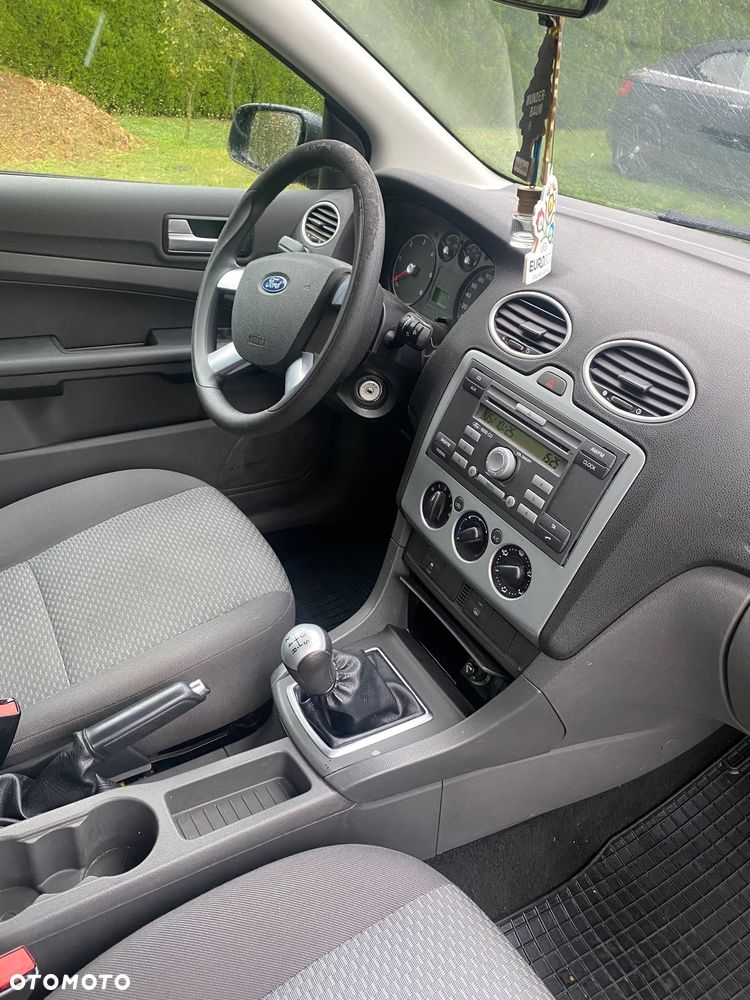 Ford Focus 1.6 TDCi Trend - 12