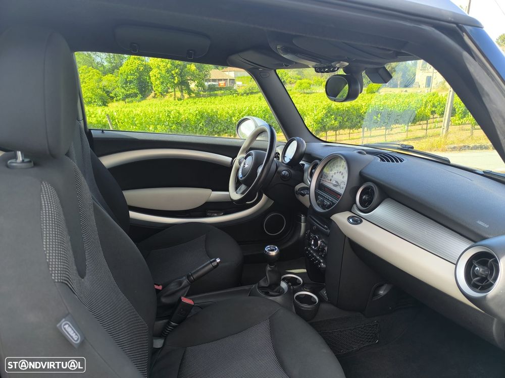 MINI Clubman Cooper D - 14