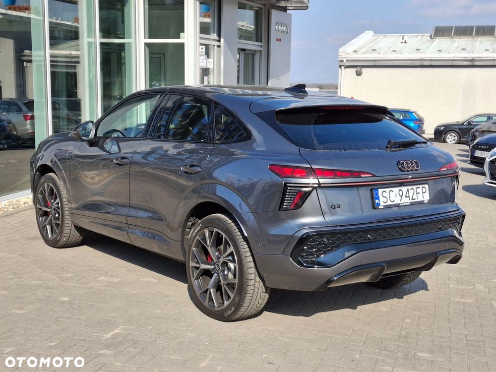 Audi Q3 Sportback - 6