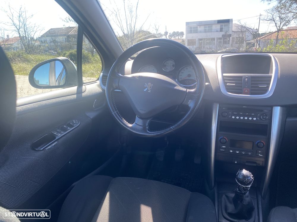 Peugeot 207 1.6 HDi Premium - 7