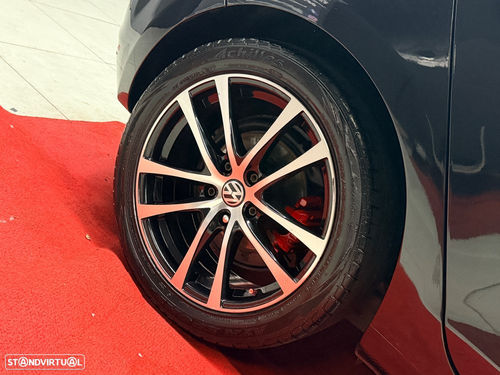 VW Golf 2.0 TDi Confortline - 16