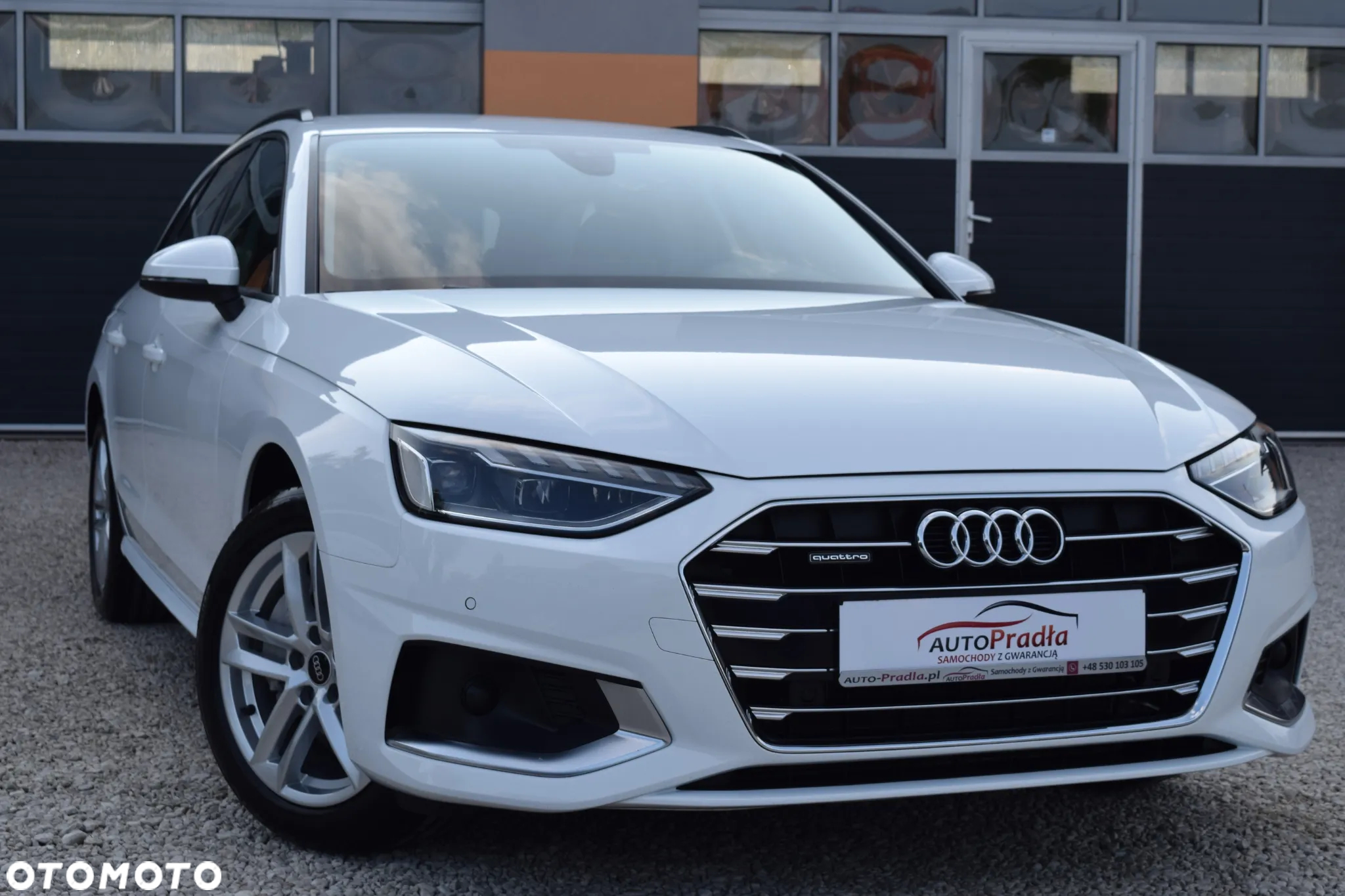 Audi A4 Avant 40 TDI quattro S tronic S line - 2