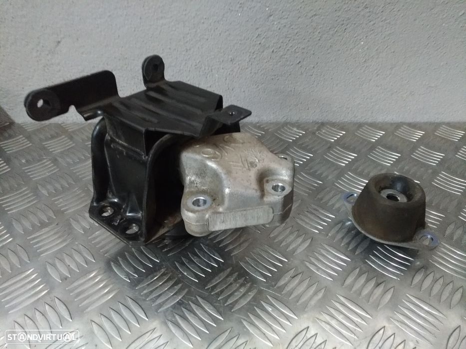 Apoio de Motor Peugeot Partner Citroen Berlingo 2008 a 2018 1.6 HDI - 1