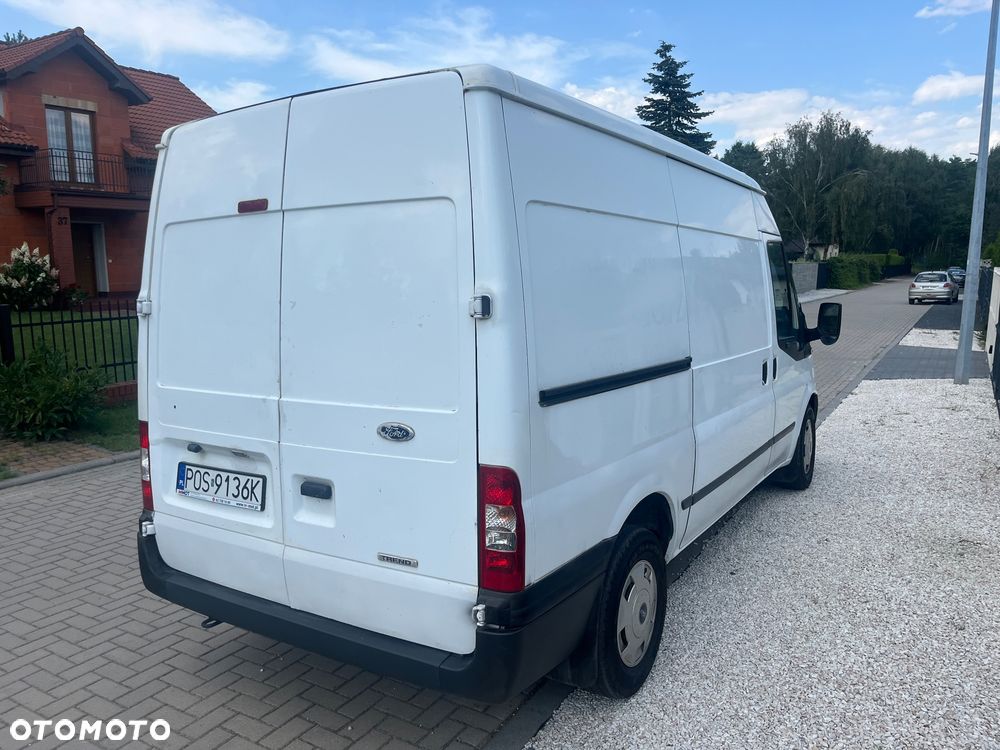 Ford Transit Trend - 5