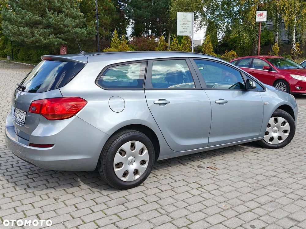Opel Astra 1.4 Turbo Design Edition - 16