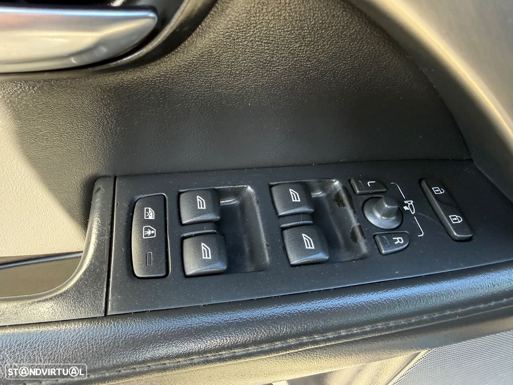 Volvo V70 1.6 D2 Drive R-Design Start/Stop - 29