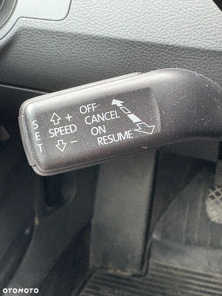 Volkswagen Passat 1.4 TSI Comfortline - 19