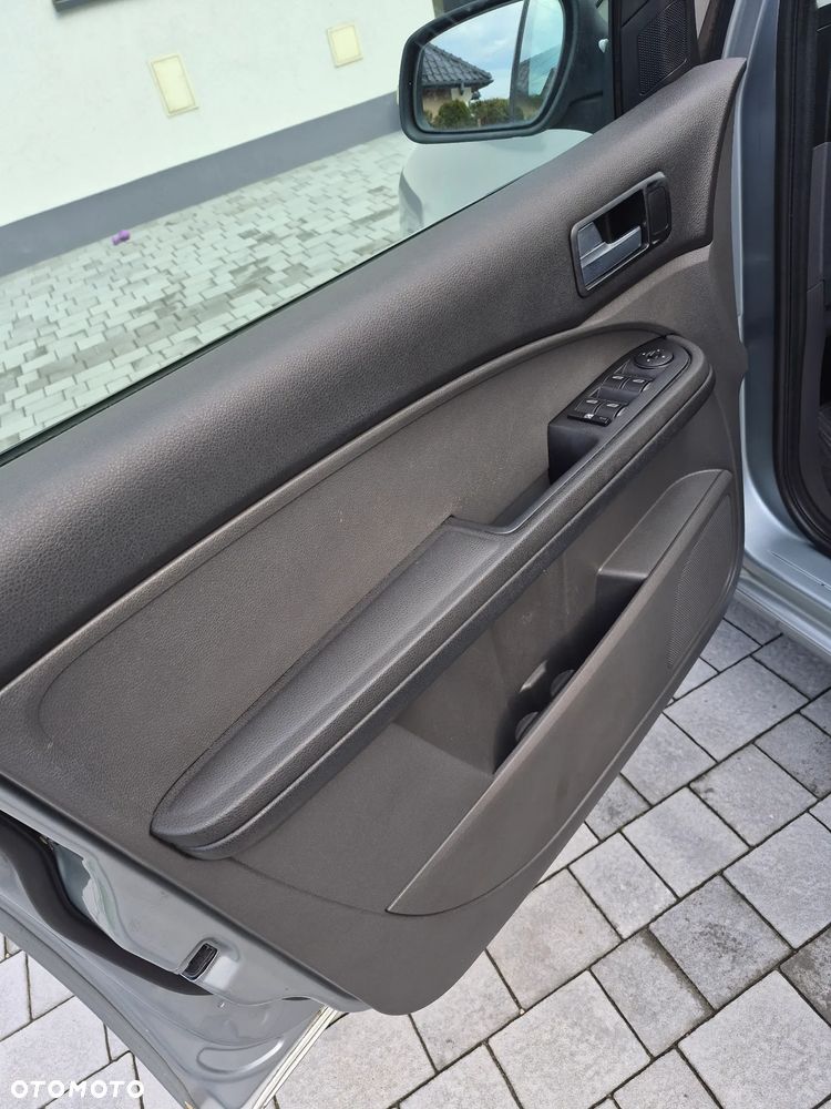 Ford Focus C-Max 1.6 FX Gold / Gold X - 29