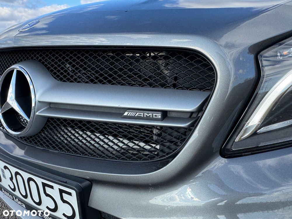 Mercedes-Benz GLA - 18