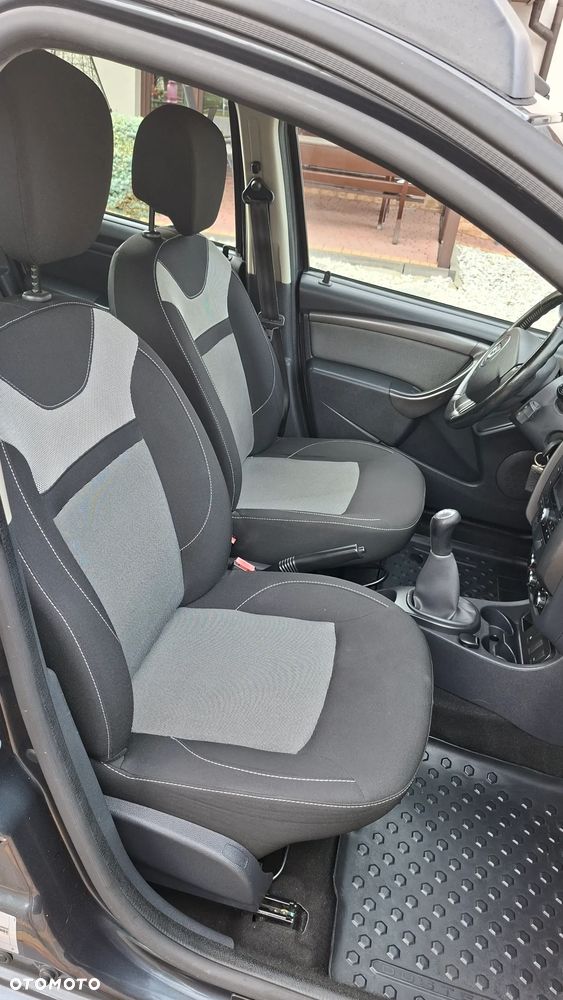 Dacia Duster 1.6 SCe S&S - 12