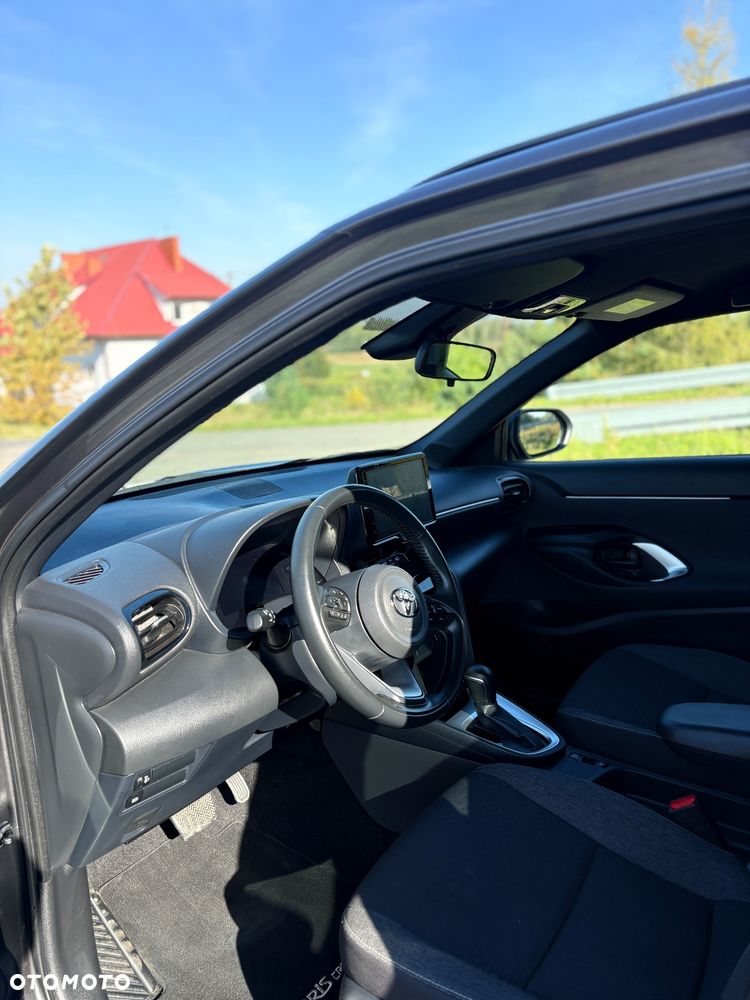 Toyota Yaris Hybrid 1.5 Executive - 14