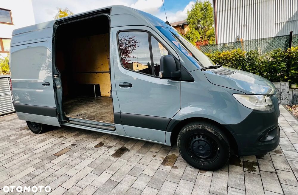Mercedes-Benz Sprinter - 3