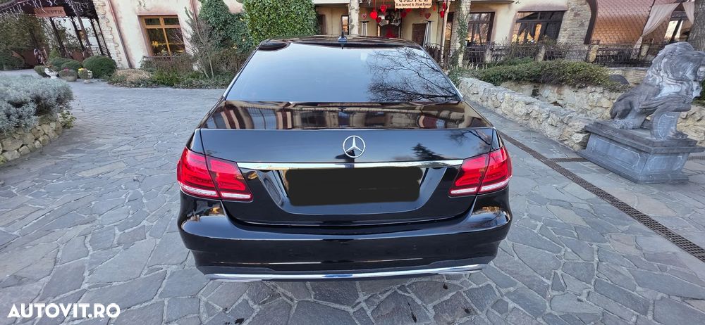 Mercedes-Benz E - 5