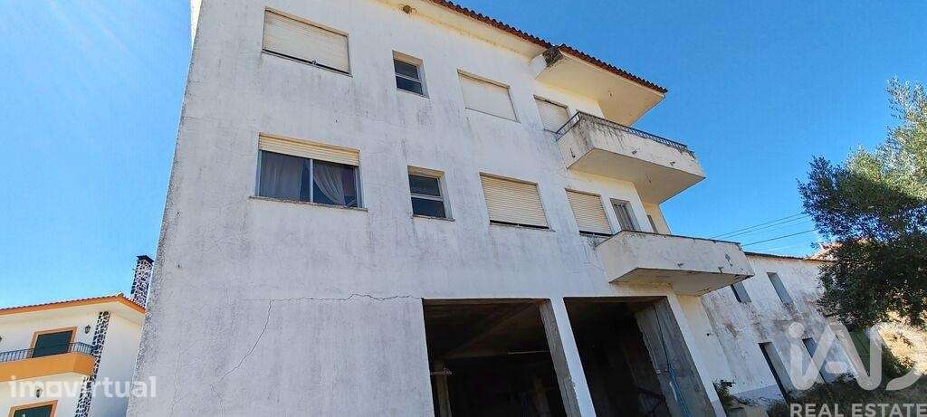 Moradia bi-familiar em Proença-a-Nova e Peral de 297,5 m2 - Grande imagem: 3/39