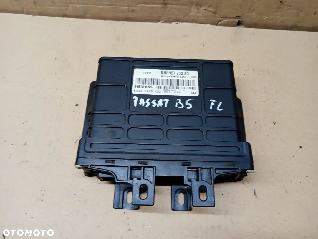 Moduł sterownik skrzyni biegów automat VW Passat B5 2.0 16V 01N927733EQ - 1