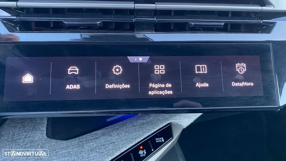 Peugeot E-3008 73 kWh Allure - 53