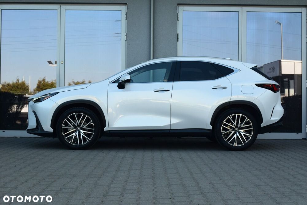 Lexus NX 350h Prestige AWD - 4