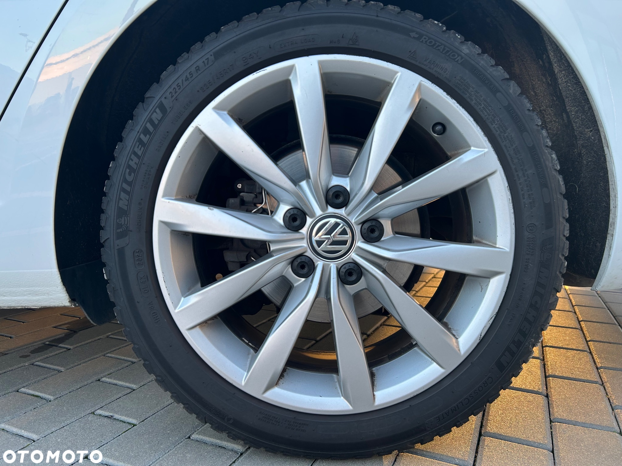 Volkswagen Golf VII 2.0 TDI BMT Highline DSG - 4
