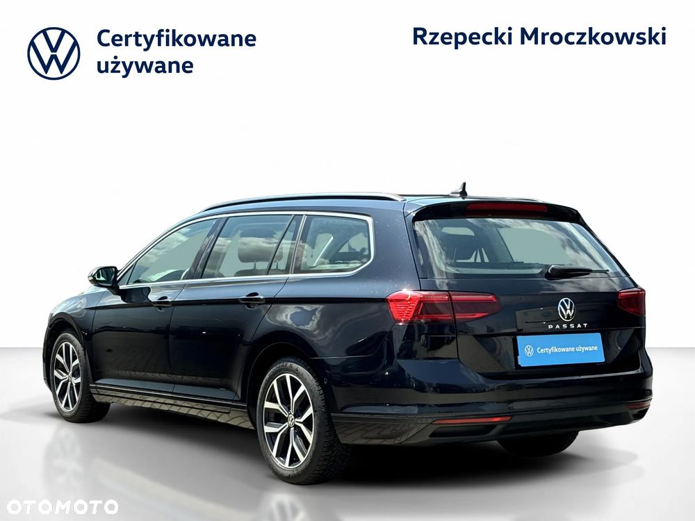 Volkswagen Passat 2.0 TDI EVO Business DSG - 4