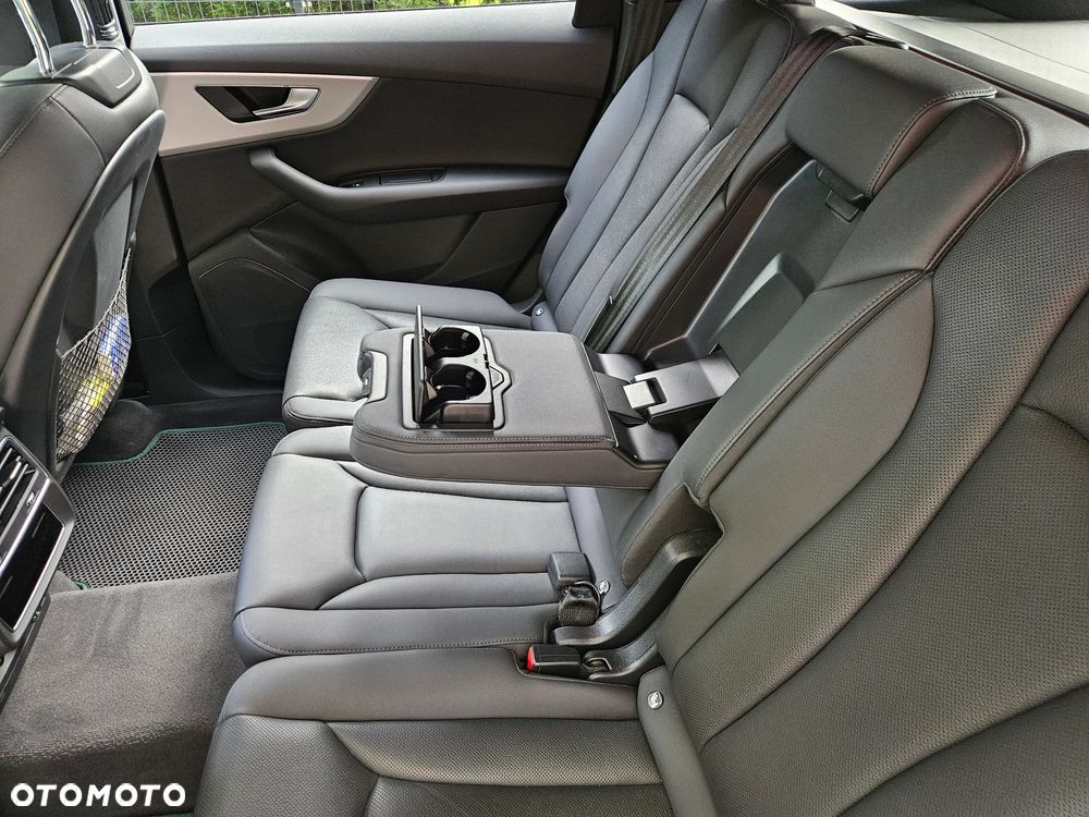 Audi Q7 - 27