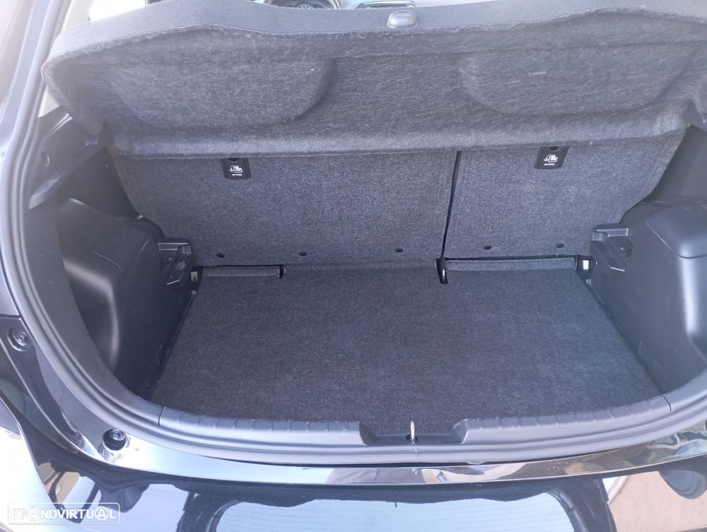 Toyota Yaris 1.0 VVT-i - 20