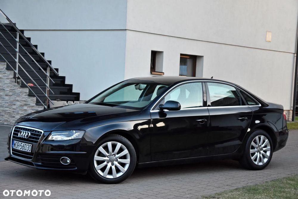 Audi A4 Limousine - 7