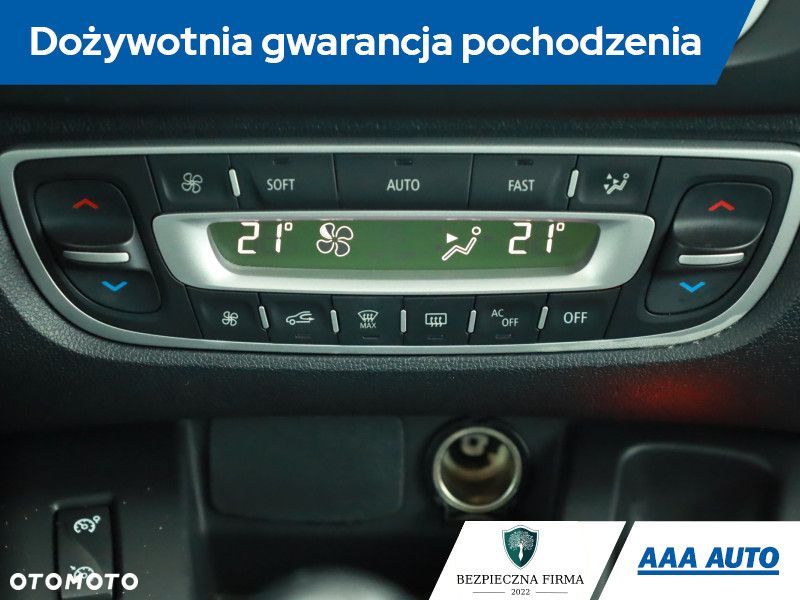 Renault Grand Scenic - 11