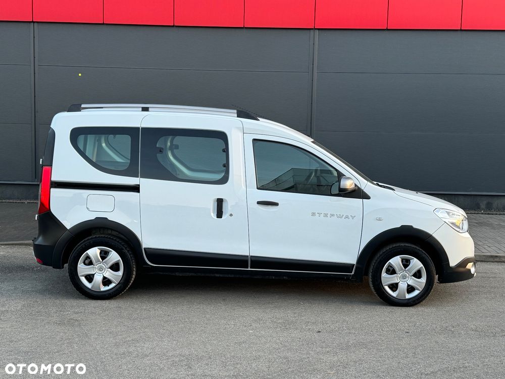 Dacia Dokker 1.5 dCi Celebration - 11