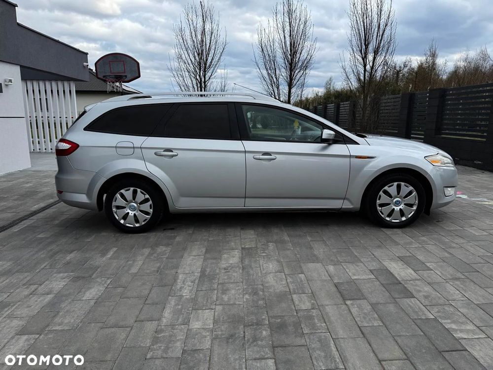 Ford Mondeo - 16