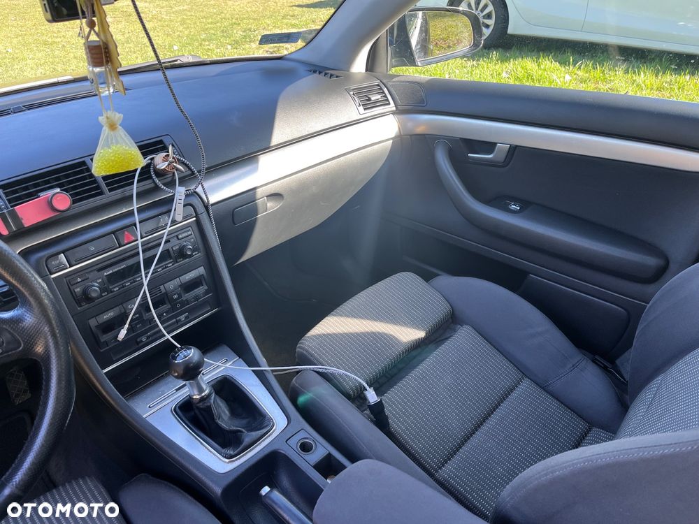 Audi A4 Limousine 2.0 TDI - 16