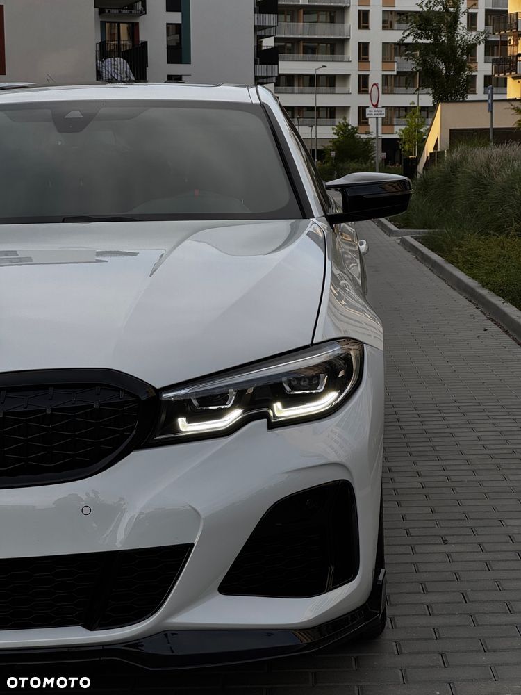 BMW Seria 3 330i xDrive M Sport - 2