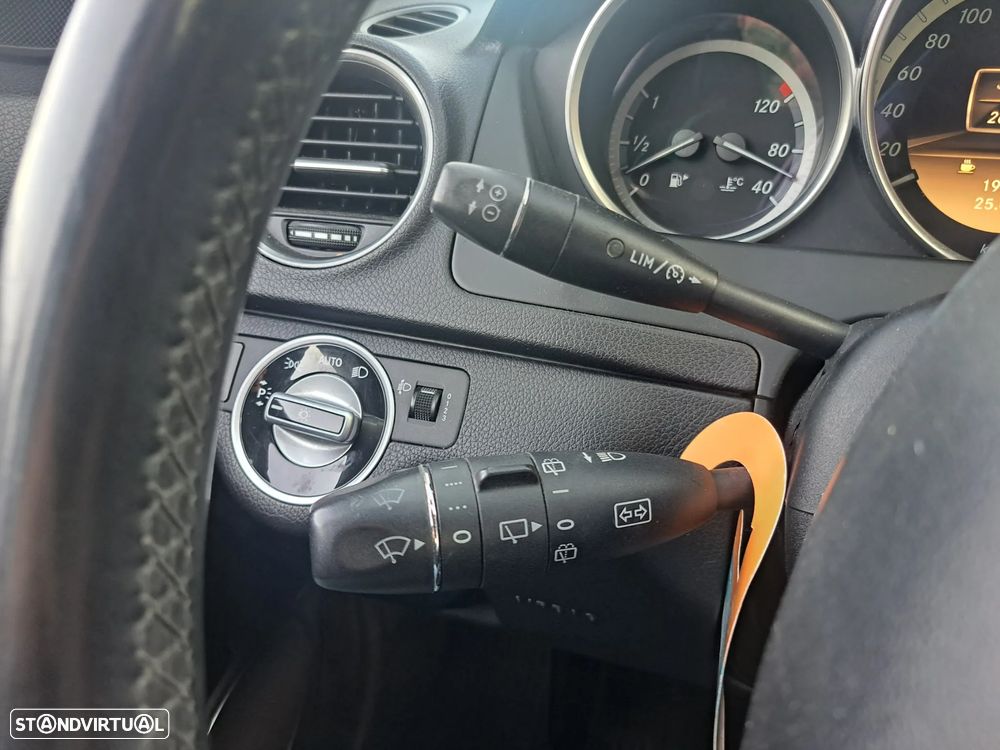 Mercedes-Benz C 180 CDi Avantgarde BlueEfficiency - 16