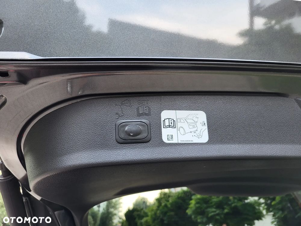 Ford Kuga 2.0 TDCi 4x4 Vignale - 11