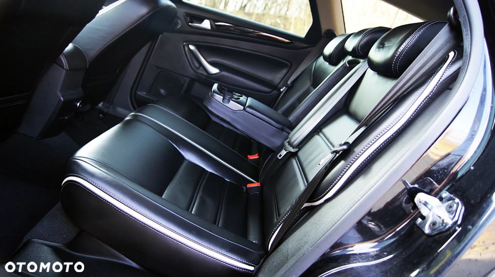 Ford Mondeo 2.0 TDCi Titanium X - 10